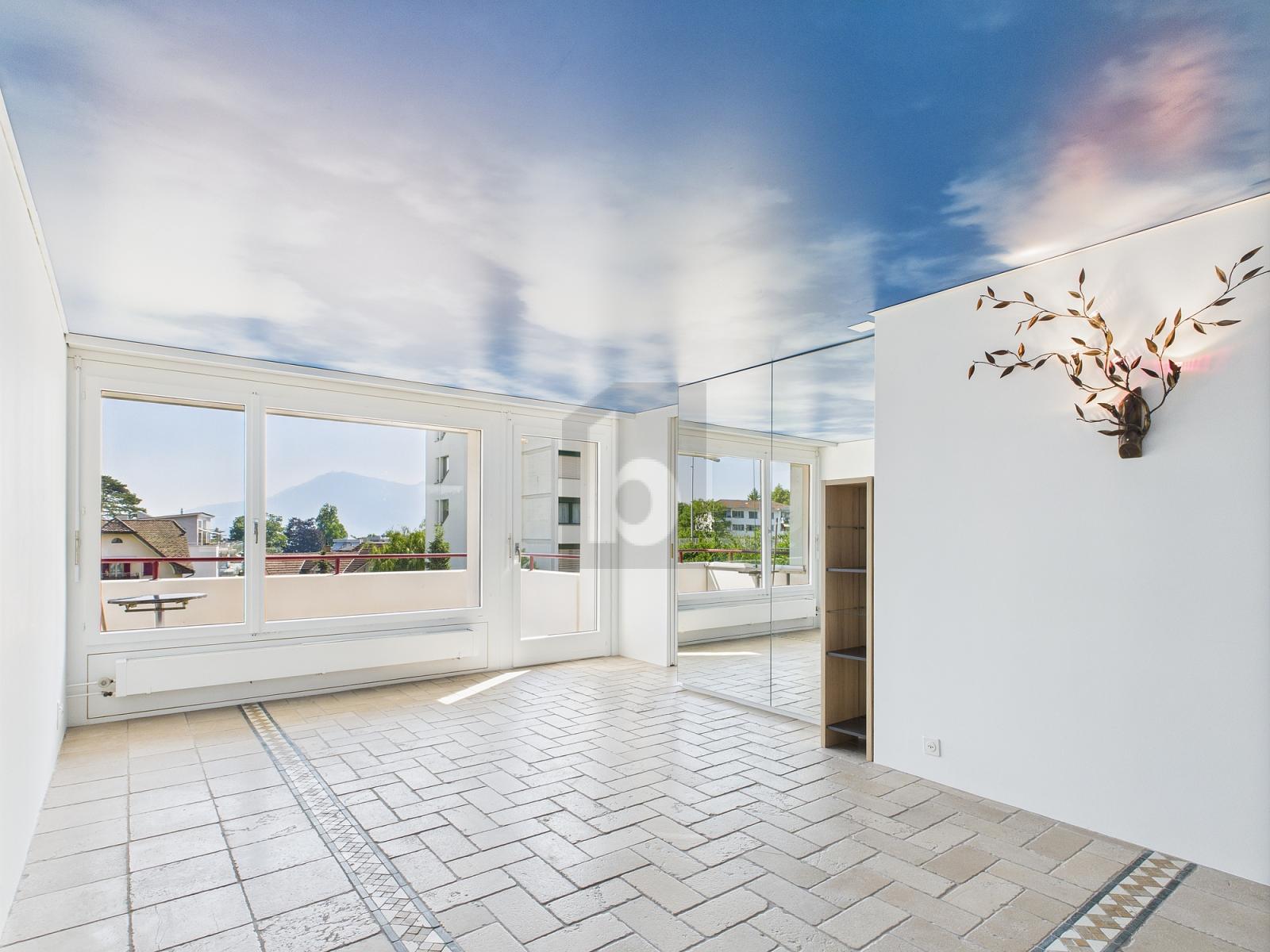 ZENTRALE LAGE UND HOCHWERTIGES DESIGN - 0