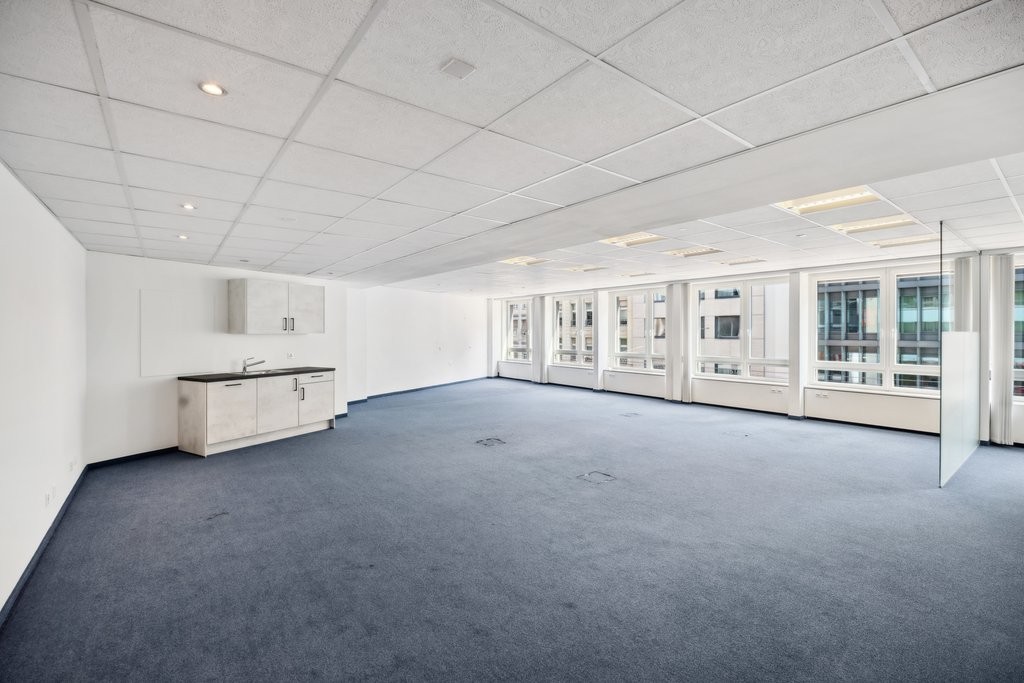 135m2 grosse Bürofläche an zentraler Lage! - 3