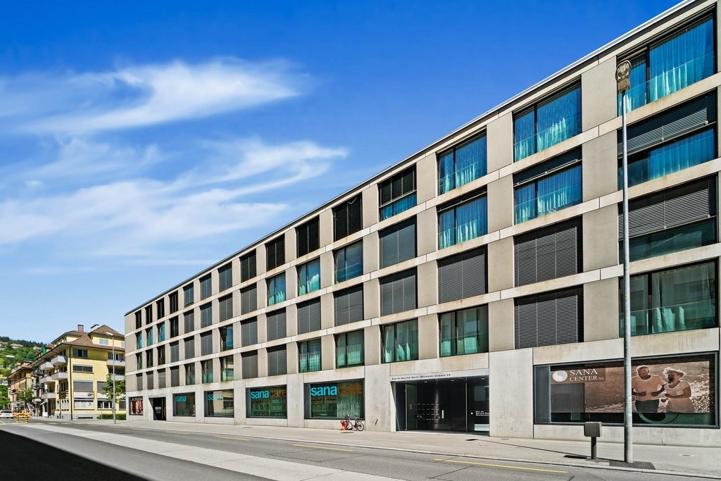 Top Stadtwohnung mit grossem Wohnzimmer und zwei weiteren Zimmern - 0