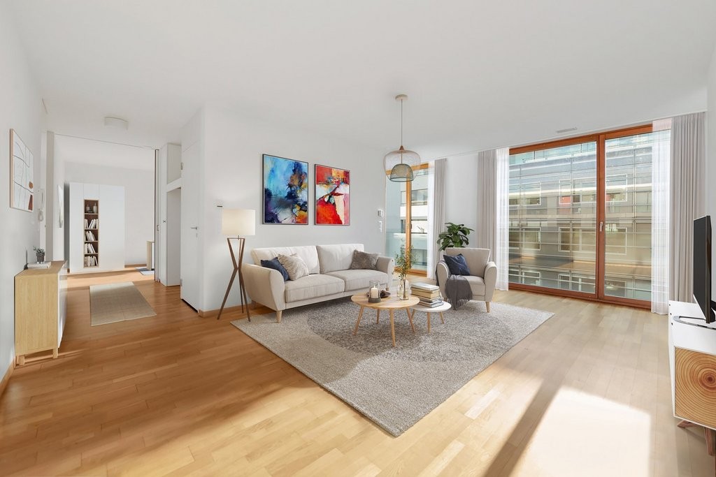 Top Stadtwohnung mit grossem Wohnzimmer und zwei weiteren Zimmern - 1