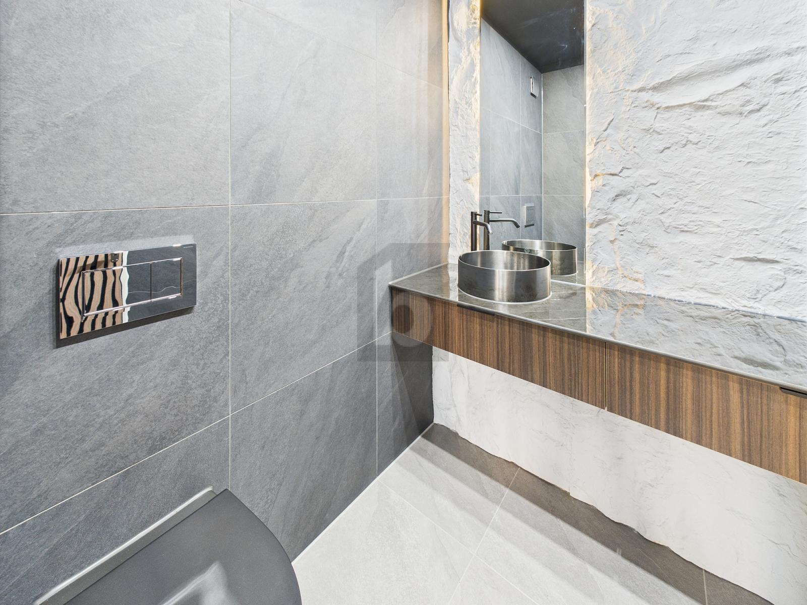 EXKLUSIV MIT MODERNER ARCHITEKTUR - 3