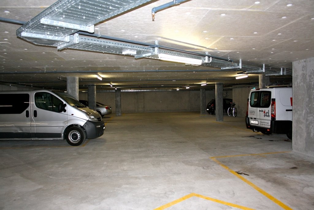 Doppel-/Einzeleinstellplätze im Zentrum von Oerlikon zu vermieten! - 4