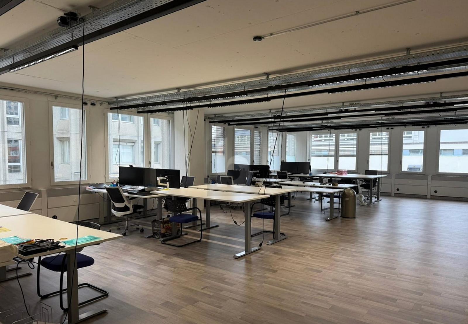 BÜRO AN ZENTRALER LAGE, 3 MONATE GRATIS - 0