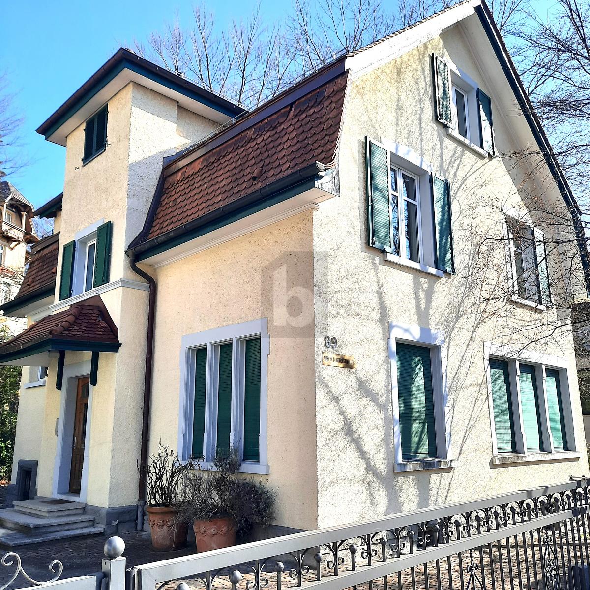 VILLA IM HERZEN VOM ZÜRICHBERG - 0