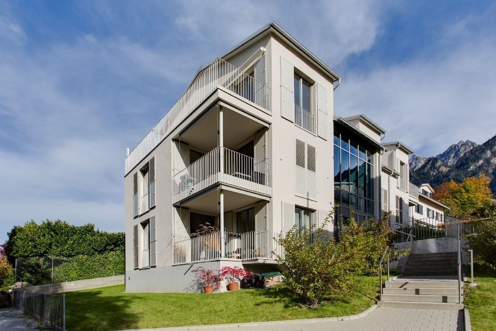 Moderne Wohnung an ruhiger Lage - 0