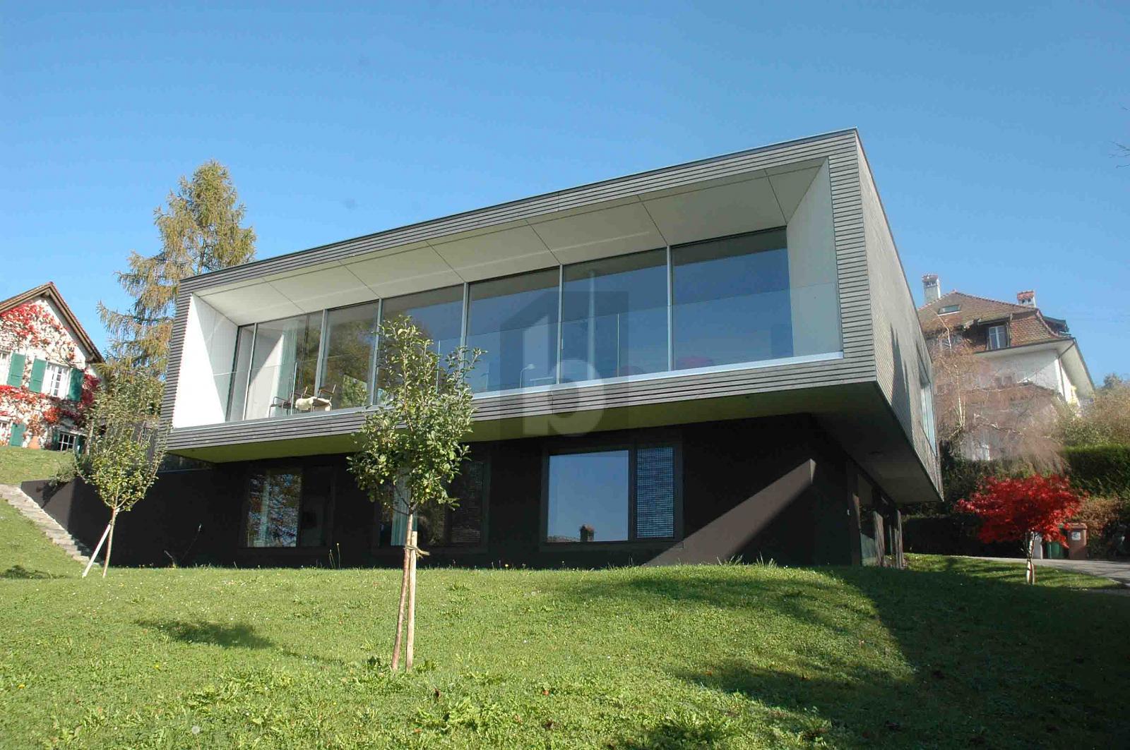 APPARTEMENT DANS UNE VILLA CONTEMPORAINE - 0