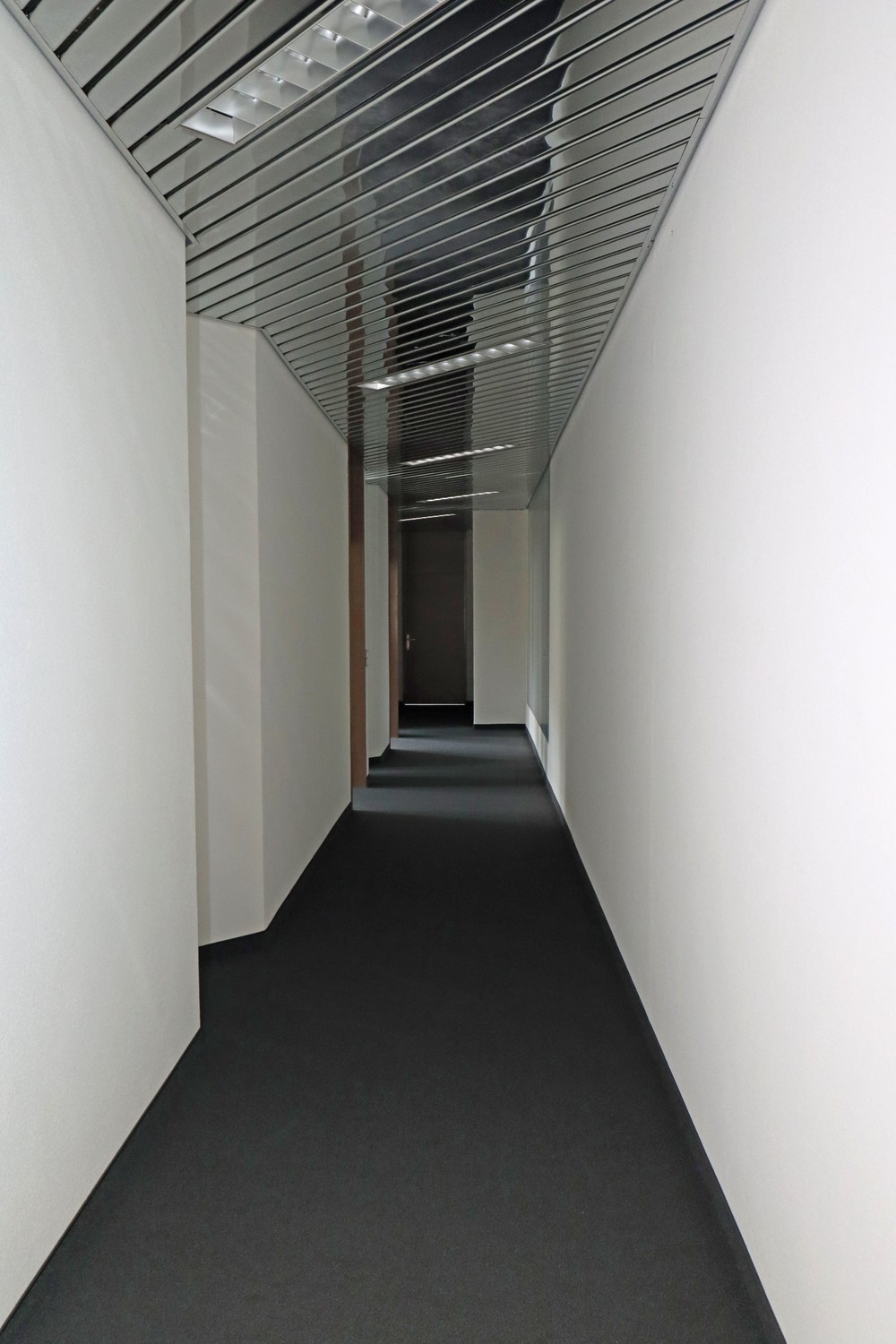 *MIETZINSAKTION* Ihr neues bezugsbereites Büro mit 2 monatiger mietzinsfreier Zeit ! - 3
