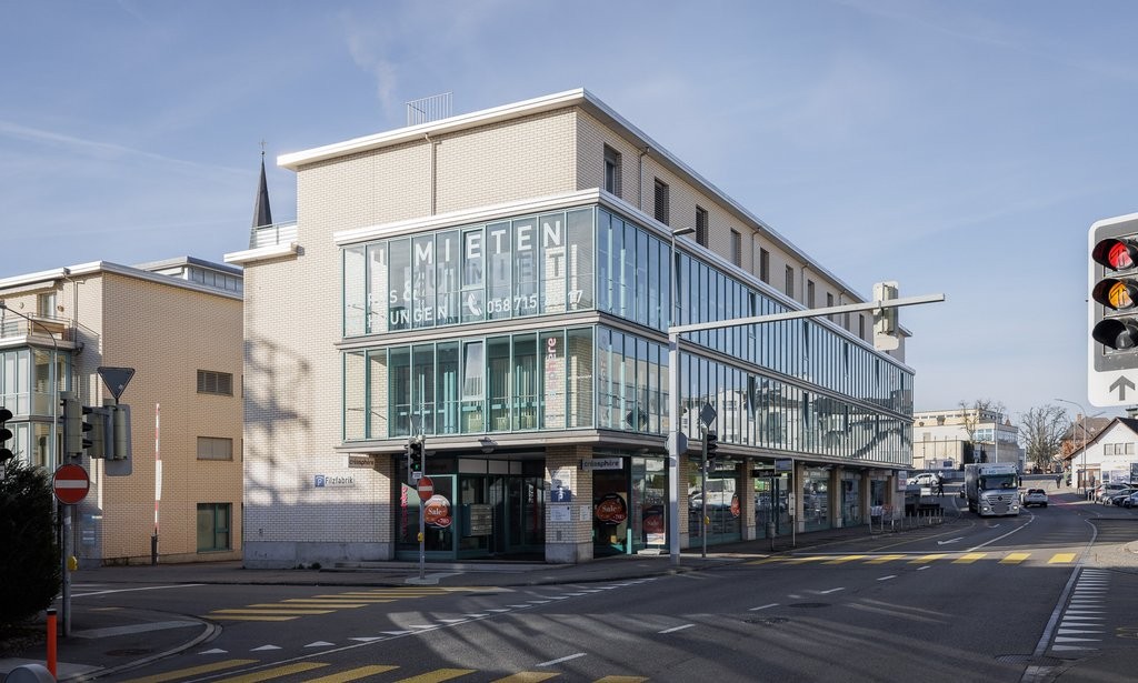 Attraktive Gewerbe-/Verkaufsfläche im Zentrum zu vermieten! - 0