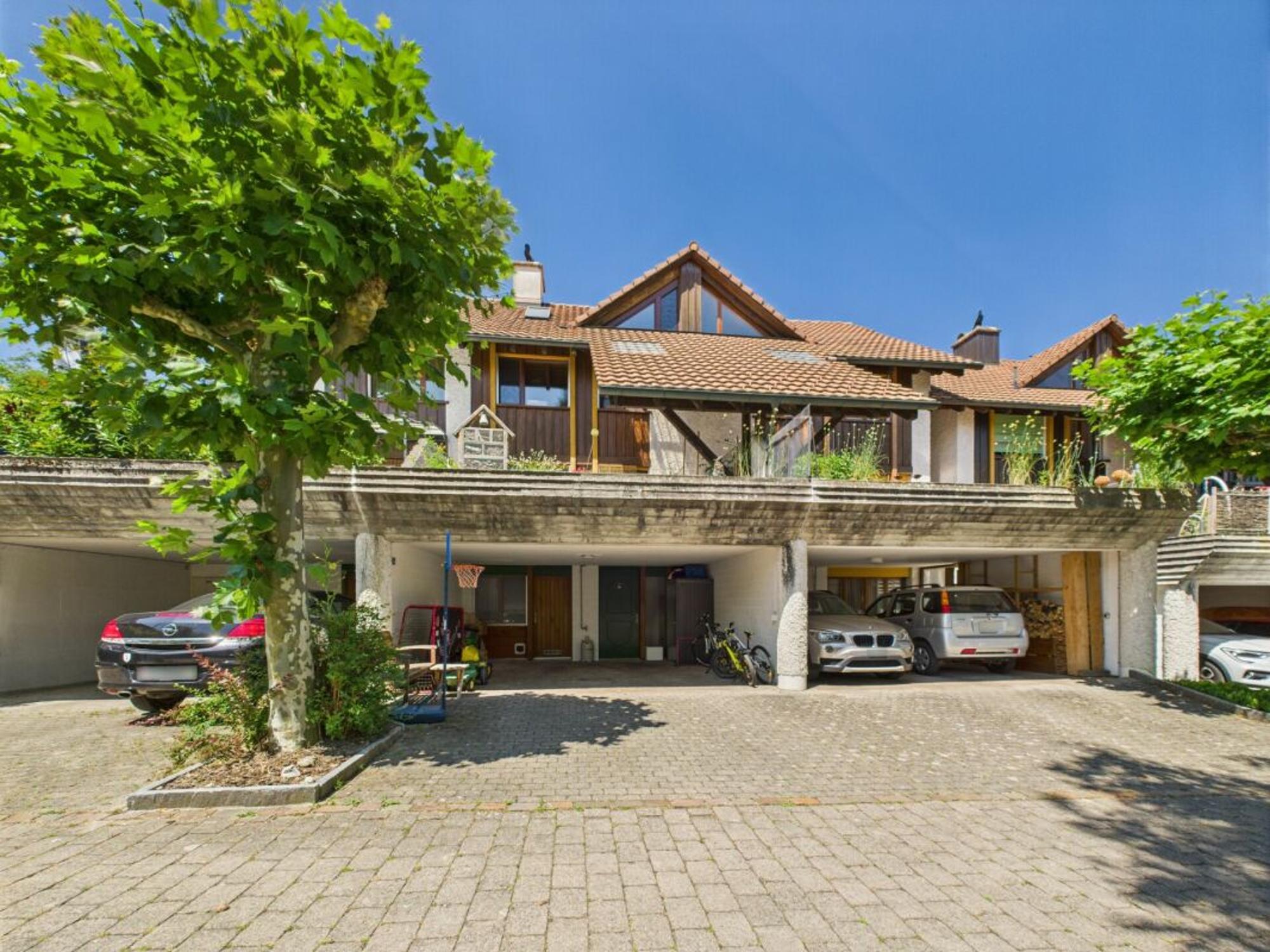 HIGH-QUALITY RENOVATION IN A QUIET, CHILD-FRIENDLY LOCATION - 0