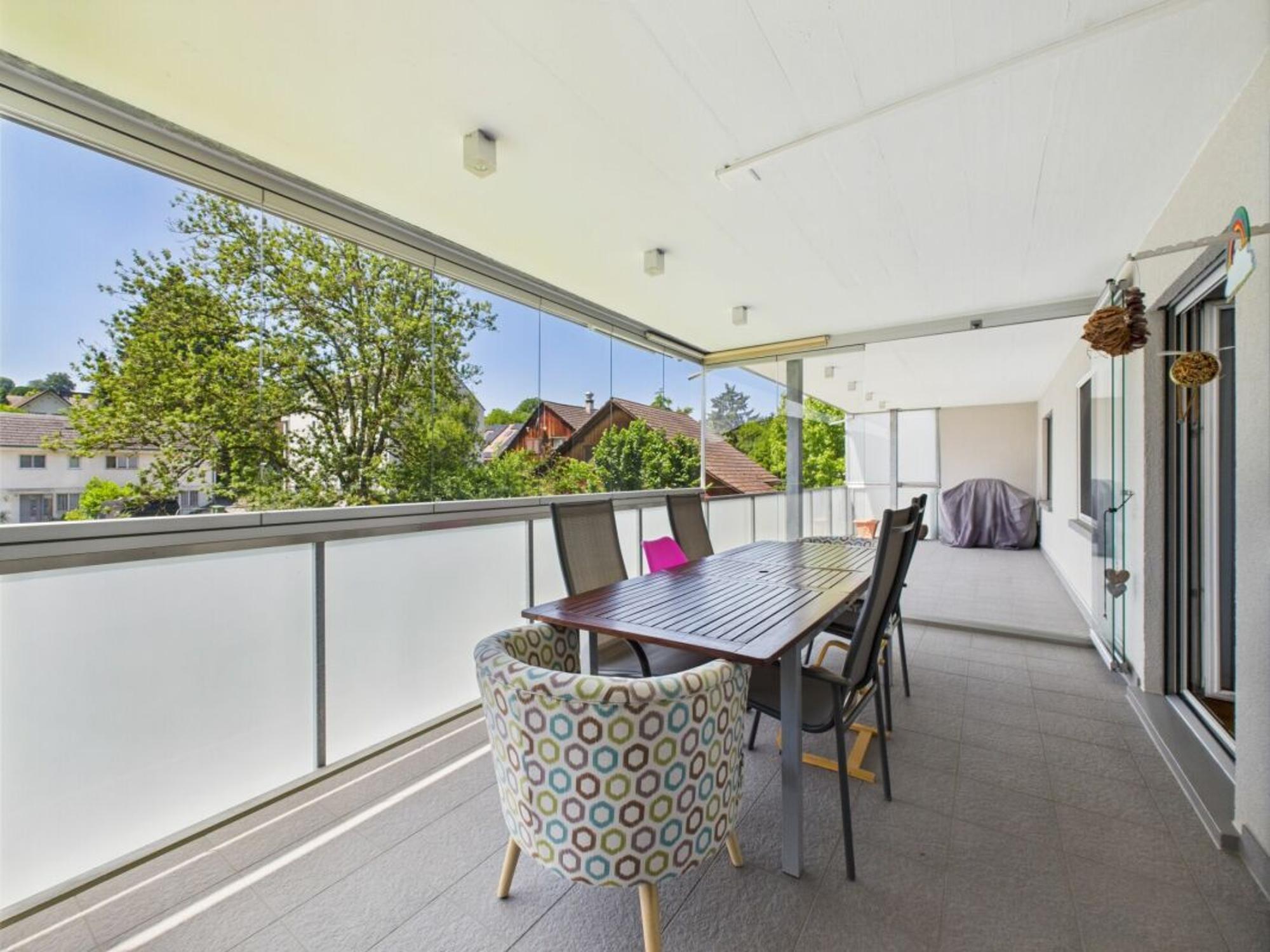 QUIET LOCATION WITH SUN TERRACE AND WINTER GARDEN - 0