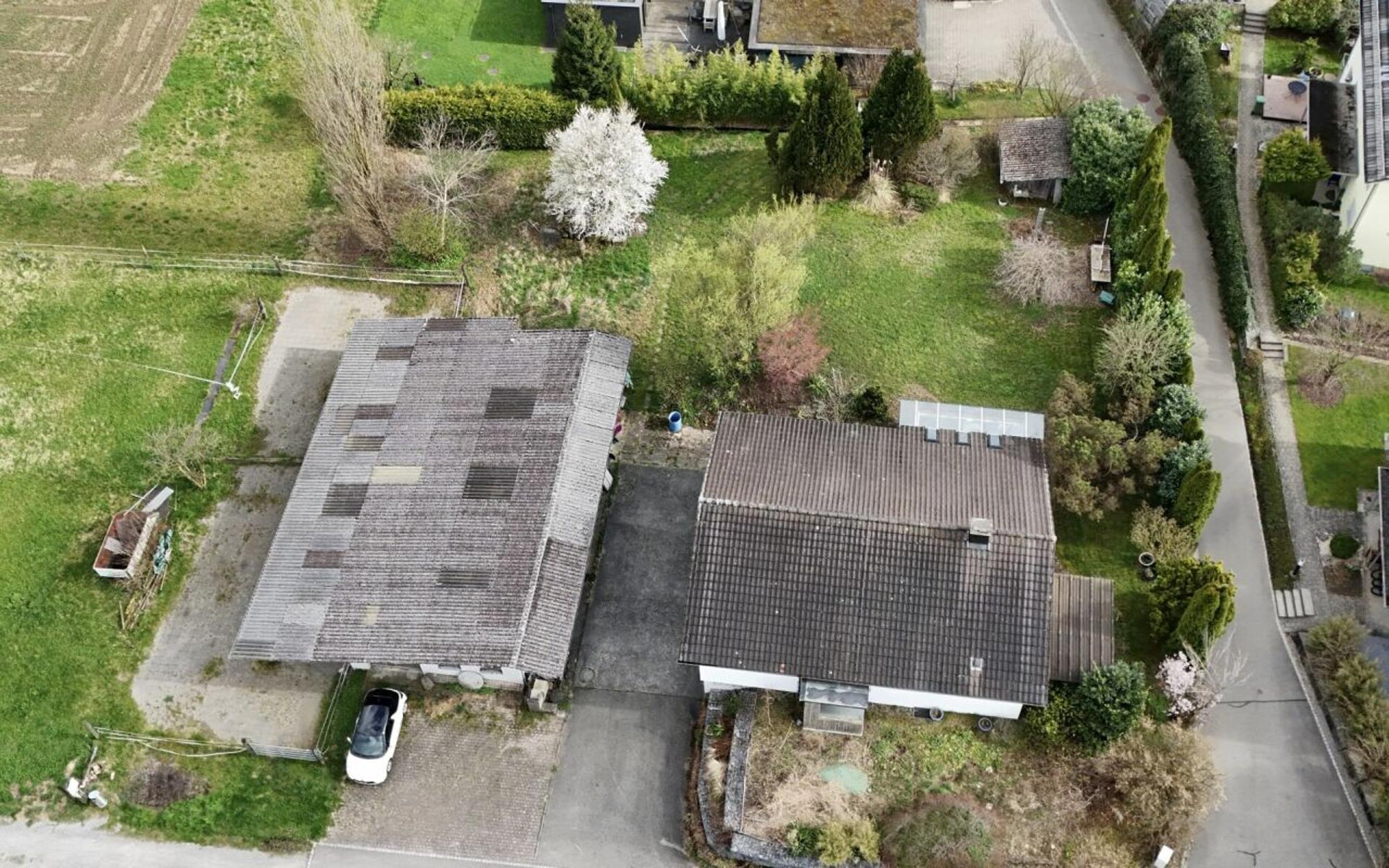 SPACIOUS PROPERTY IN A QUIET LOCATION - 1