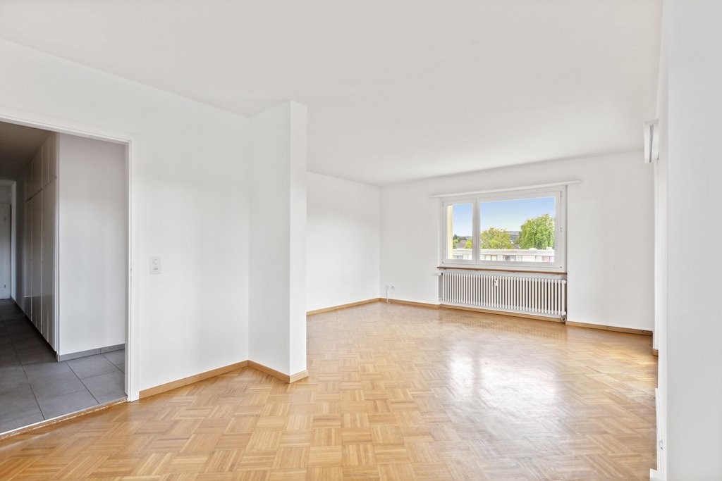 Grosszügige Familienwohnung zu Vermieten! - 2