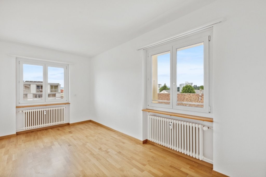 Grosszügige Familienwohnung zu Vermieten! - 4
