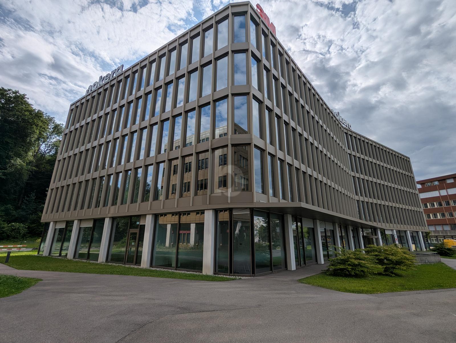 BUSINESSPARK - MODERN UND STEUERGÜNSTIG - 0