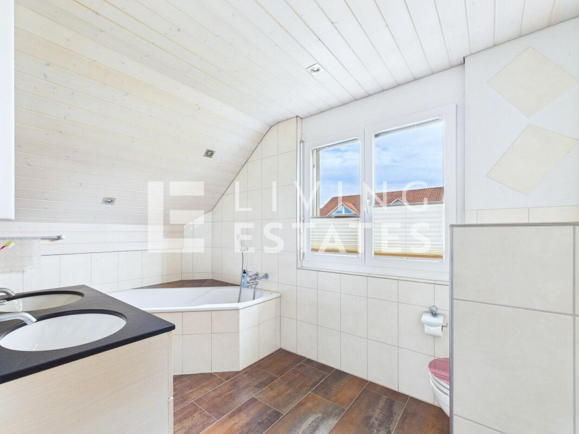 YOUR NEW HOME – TIMELESS, FILLED WITH LIGHT, READY TO MOVE IN - 7