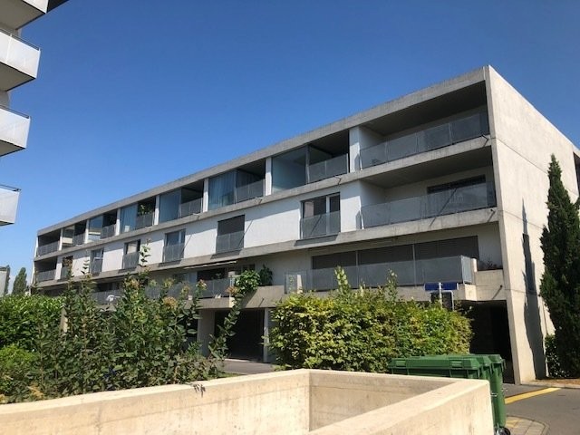 A saisir ! Magnifique logement à deux pas du métro M1 ! - 0