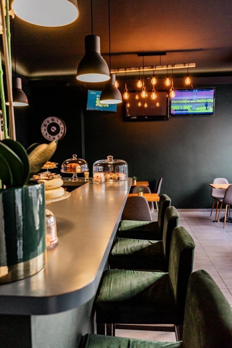 CAFE BAR DANS QUARTIER ST-ROCH ! - 2
