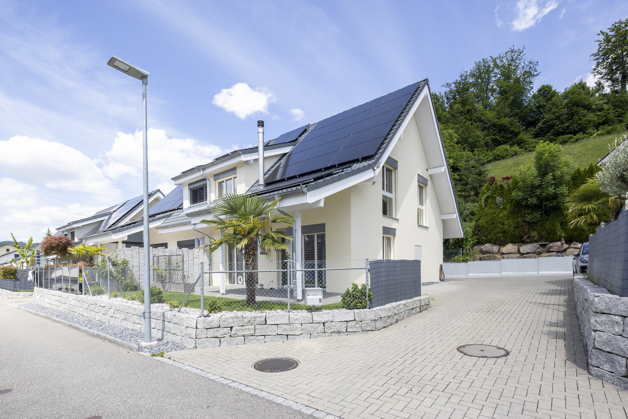 Familienfreundliches Bijou mit hohem Ausbaustandard - 0