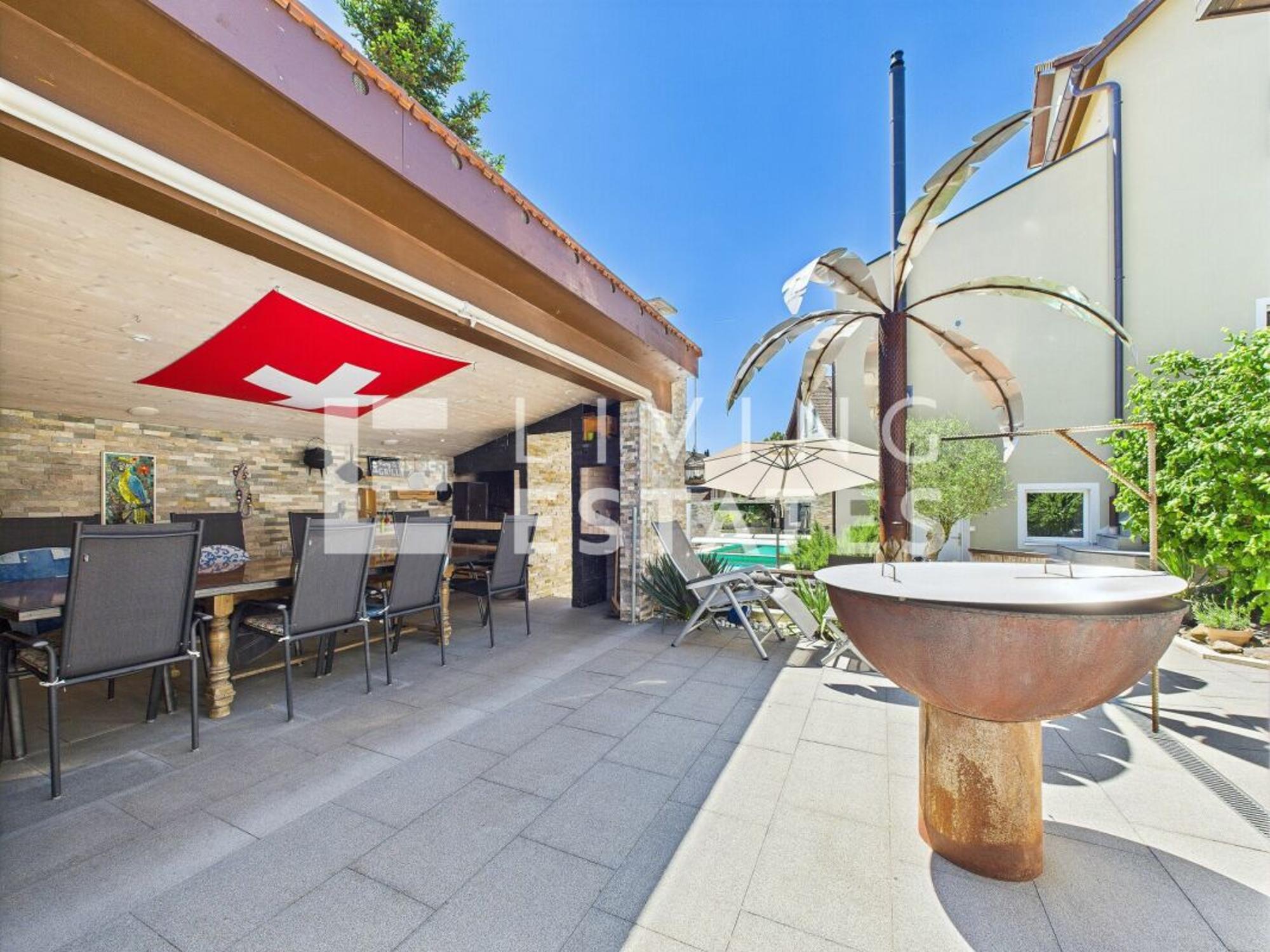 EXCLUSIVE WELLNESS OASIS WITH HISTORIC FLAIR - 26