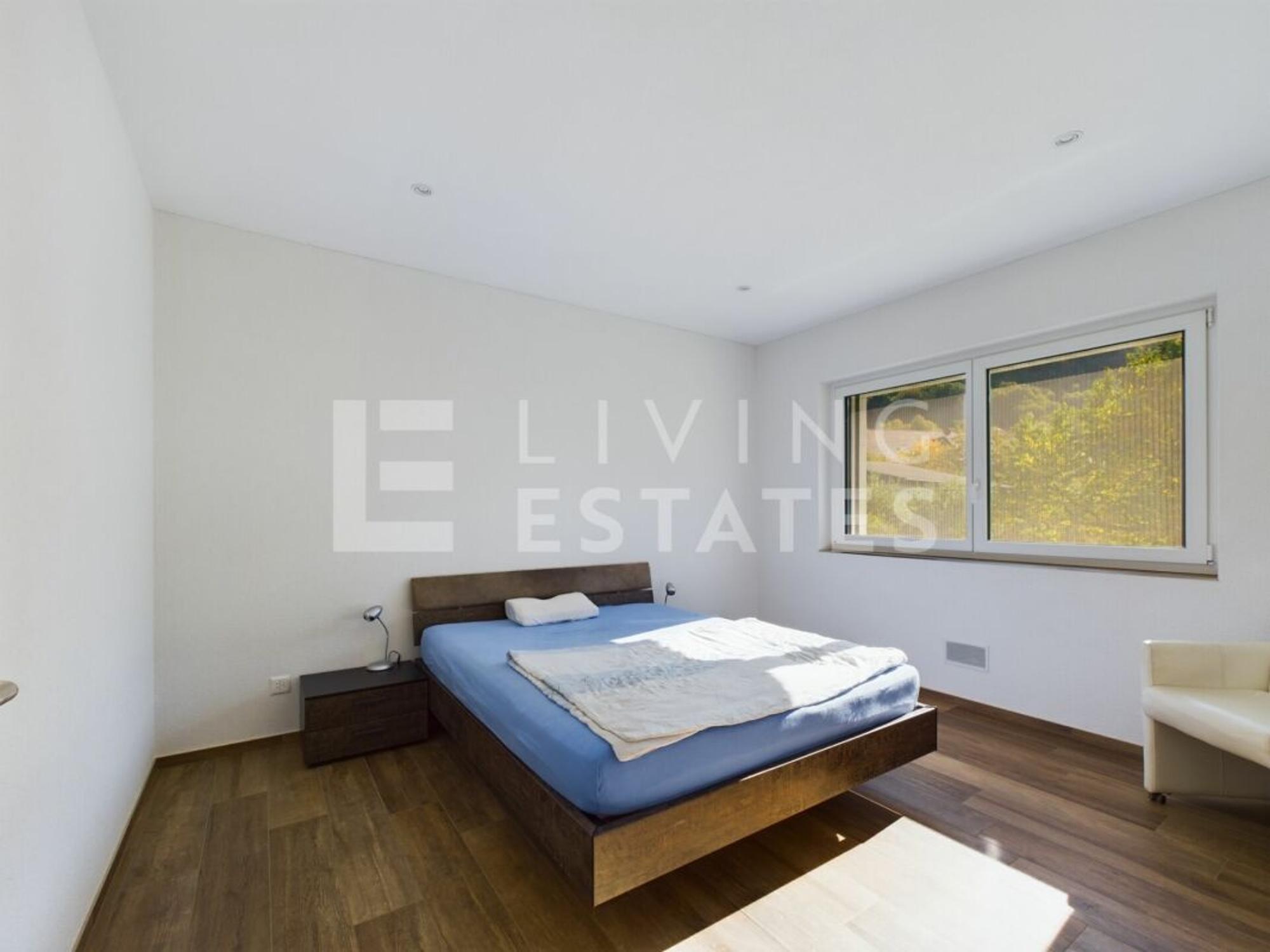 Modern Jewel with In-Law Suite – Quality Meets Nature - 5
