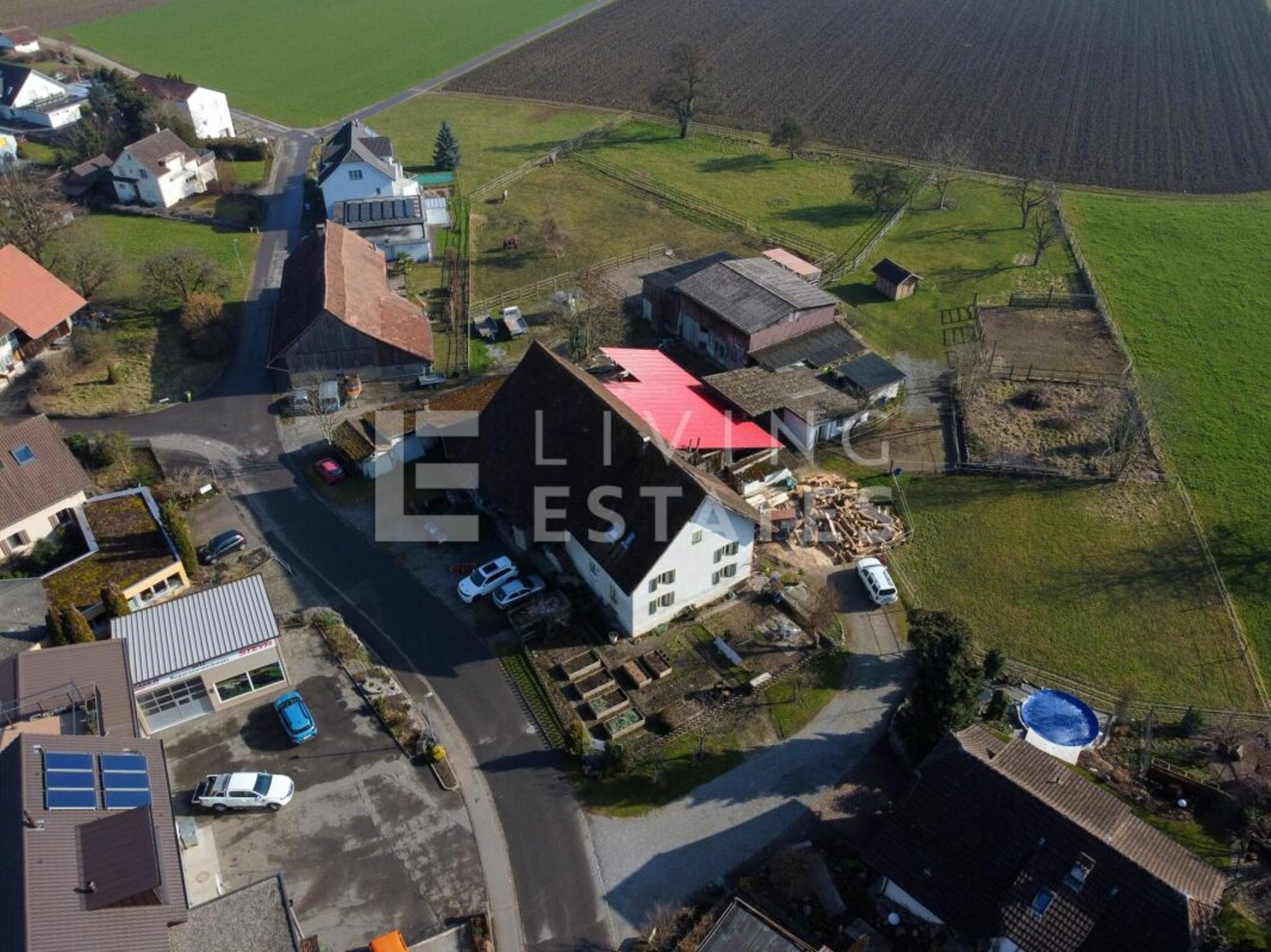 INVESTMENT AREA IN THE VILLAGE CENTER - LIVING IN GREEN RECONSIDERED - 3