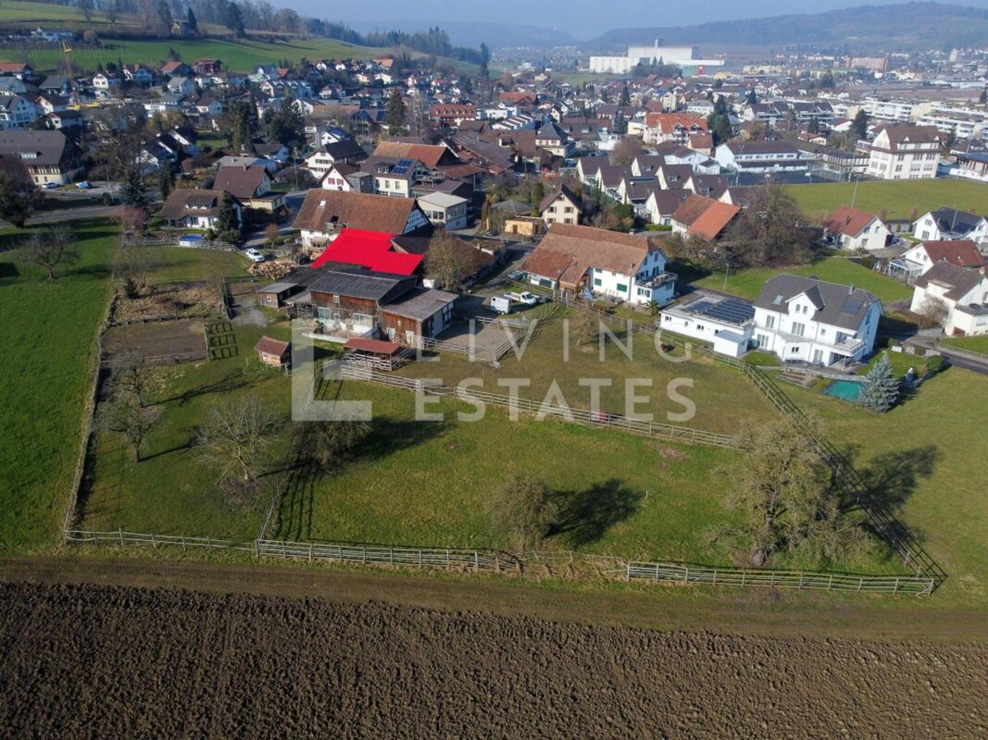 INVESTMENT AREA IN THE VILLAGE CENTER - LIVING IN GREEN RECONSIDERED - 5