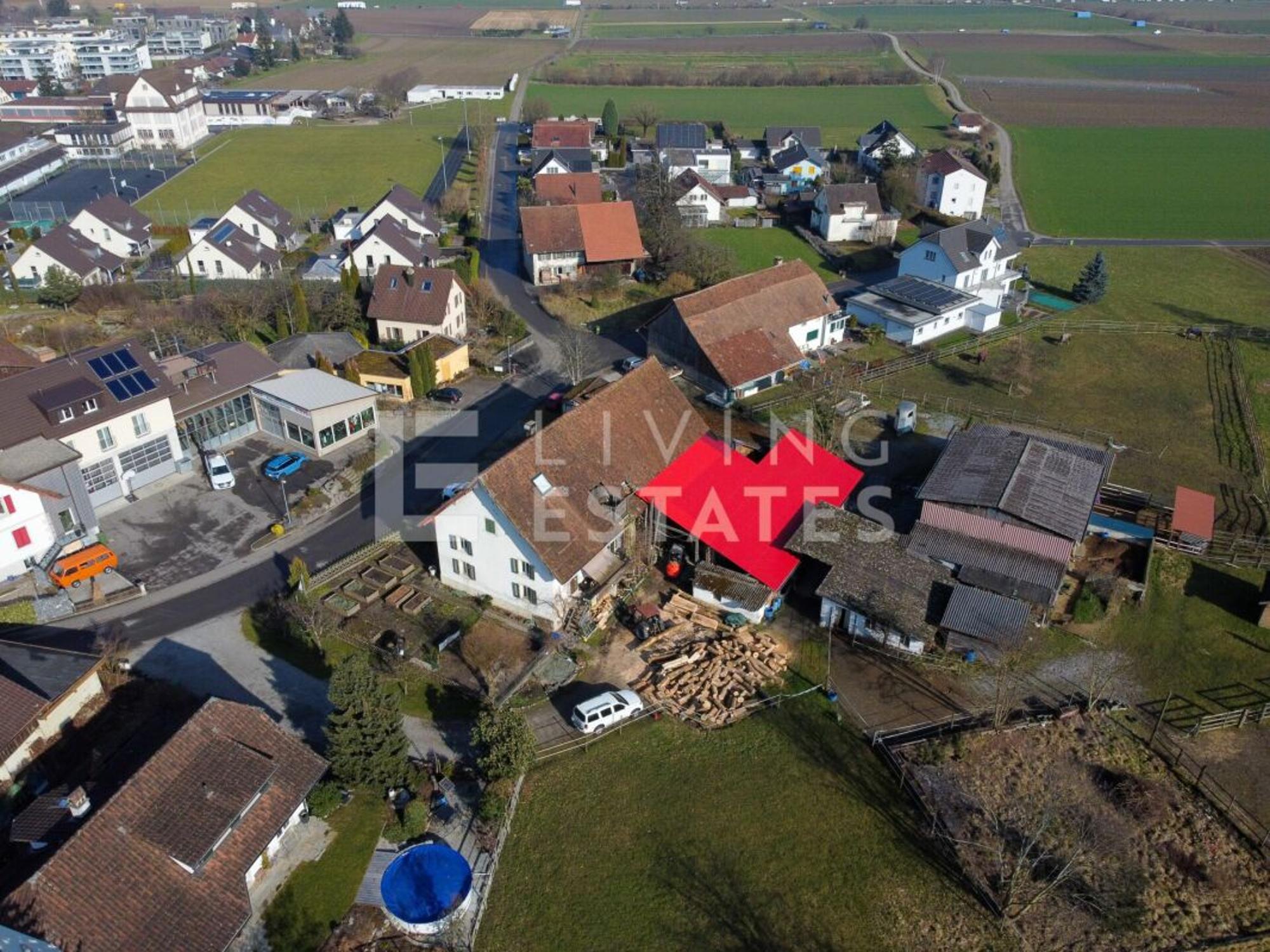 INVESTMENT AREA IN THE VILLAGE CENTER - LIVING IN GREEN RECONSIDERED - 6