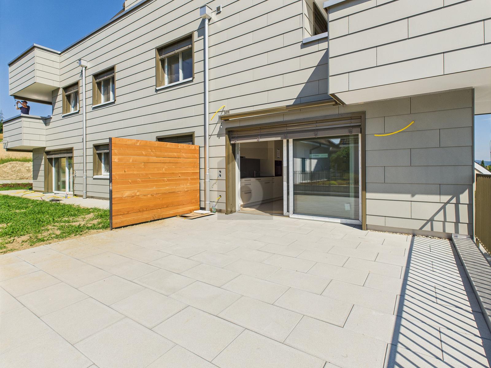 NEUBAU - MIT SONNIGEM GARTENSITZPLATZ! - 0