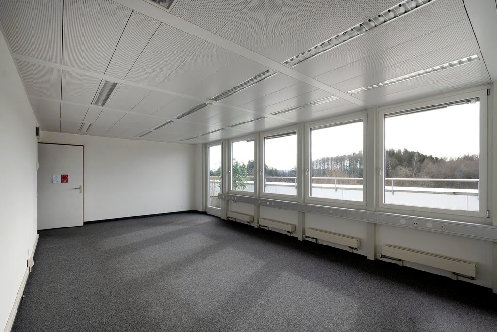 130 m2 - 1'100 m2 - Büroräumlichkeiten im Industriegebiet Täfern - 4