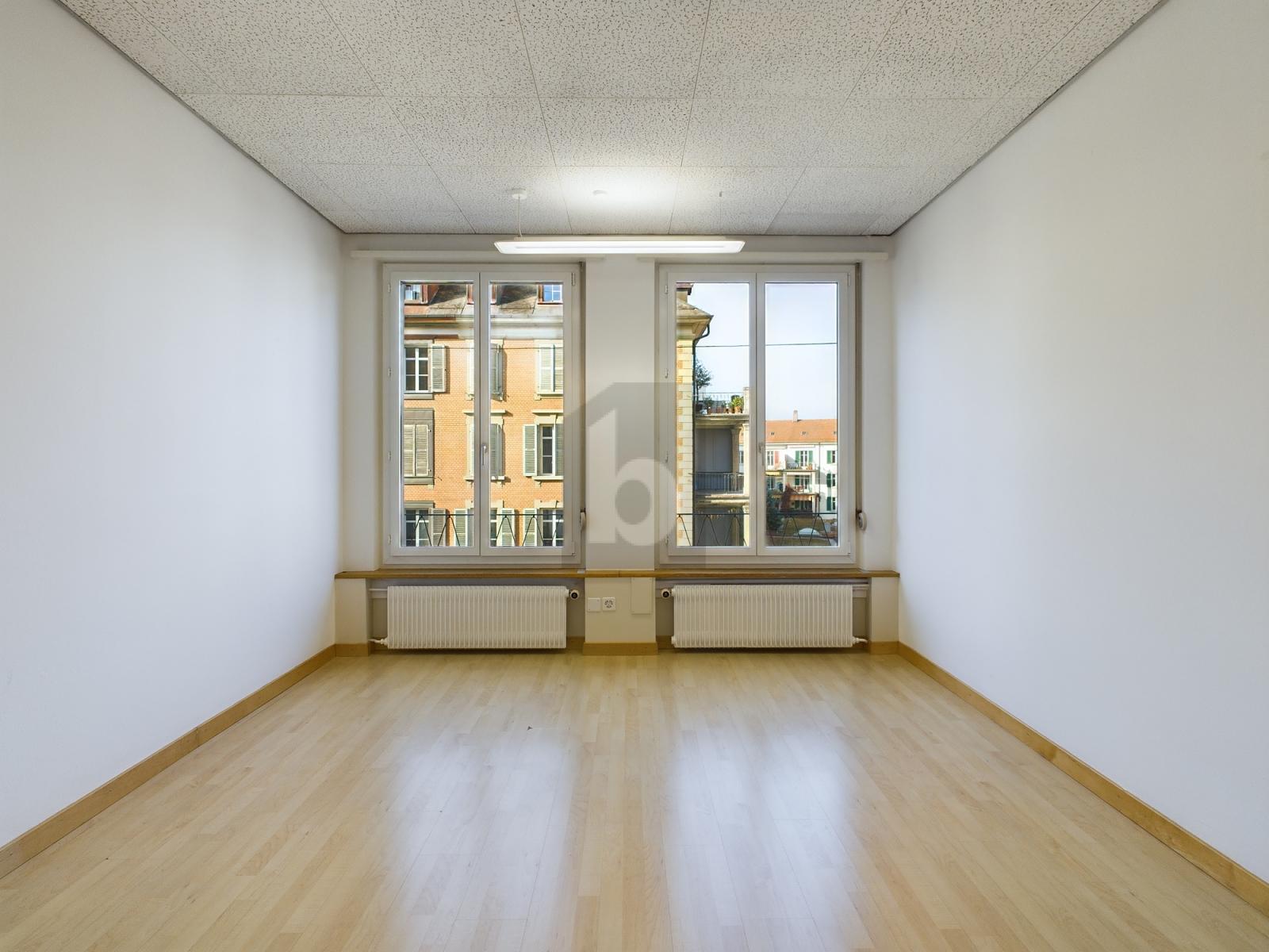 MODERN UND FLEXIBEL AN TOP LAGE - 0