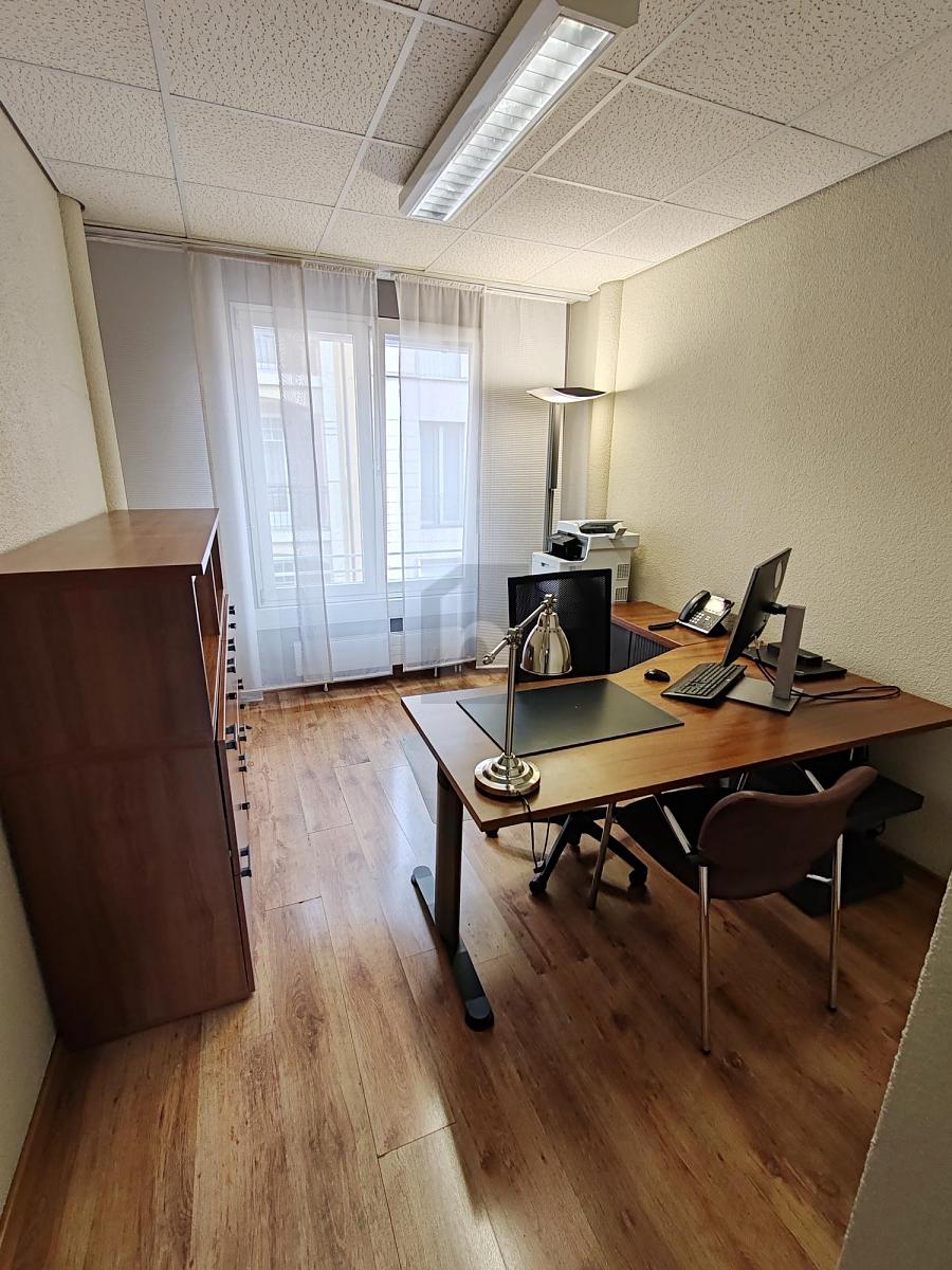 BUREAUX LUMINEUX ET AGRÉABLES À NYON - 3