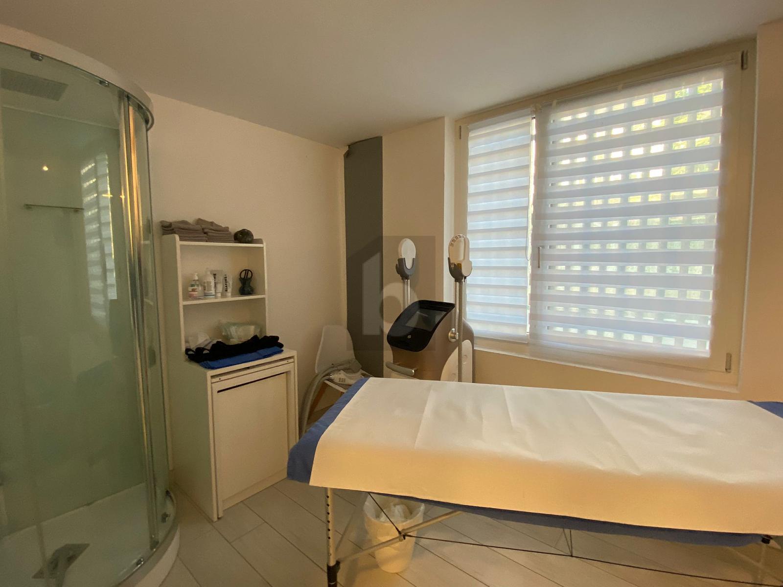 INSTITUT DE BEAUTE AVEC EXCELLENT CHIFFRE D'AFFAIRE - 3