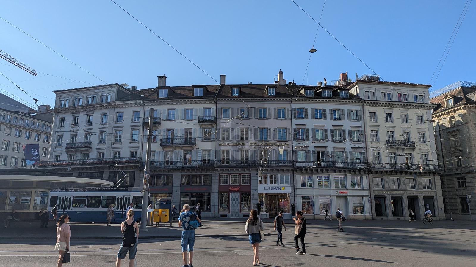 TOP LAGE AM PARADEPLATZ - ERSTER MONAT KOSTENLOS - 0
