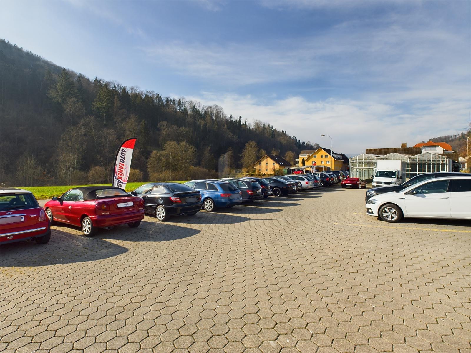 IDEALE LAGE MIT VIELEN NUTZUNGSMÖGLICHKEITEN - 1