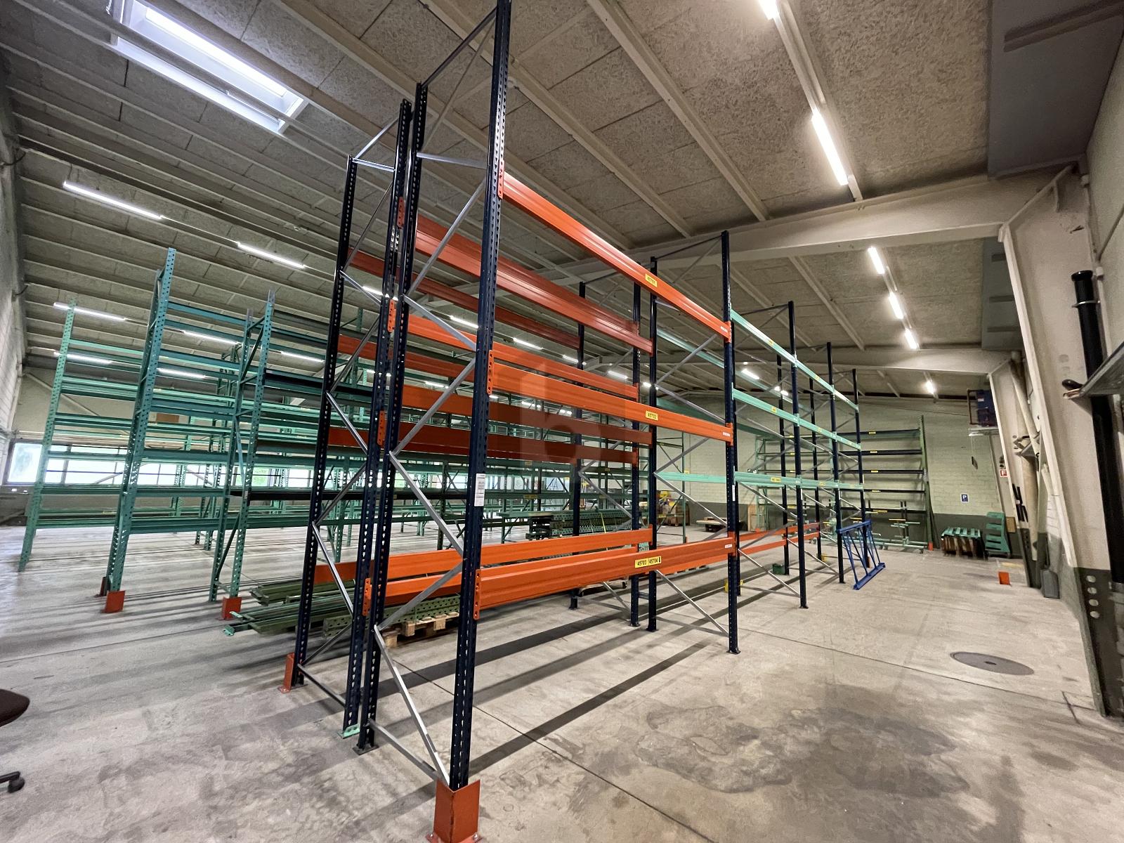 GROSSZÜGIGE LAGERHALLE IDEAL FÜR IHR BUSINESS - 2