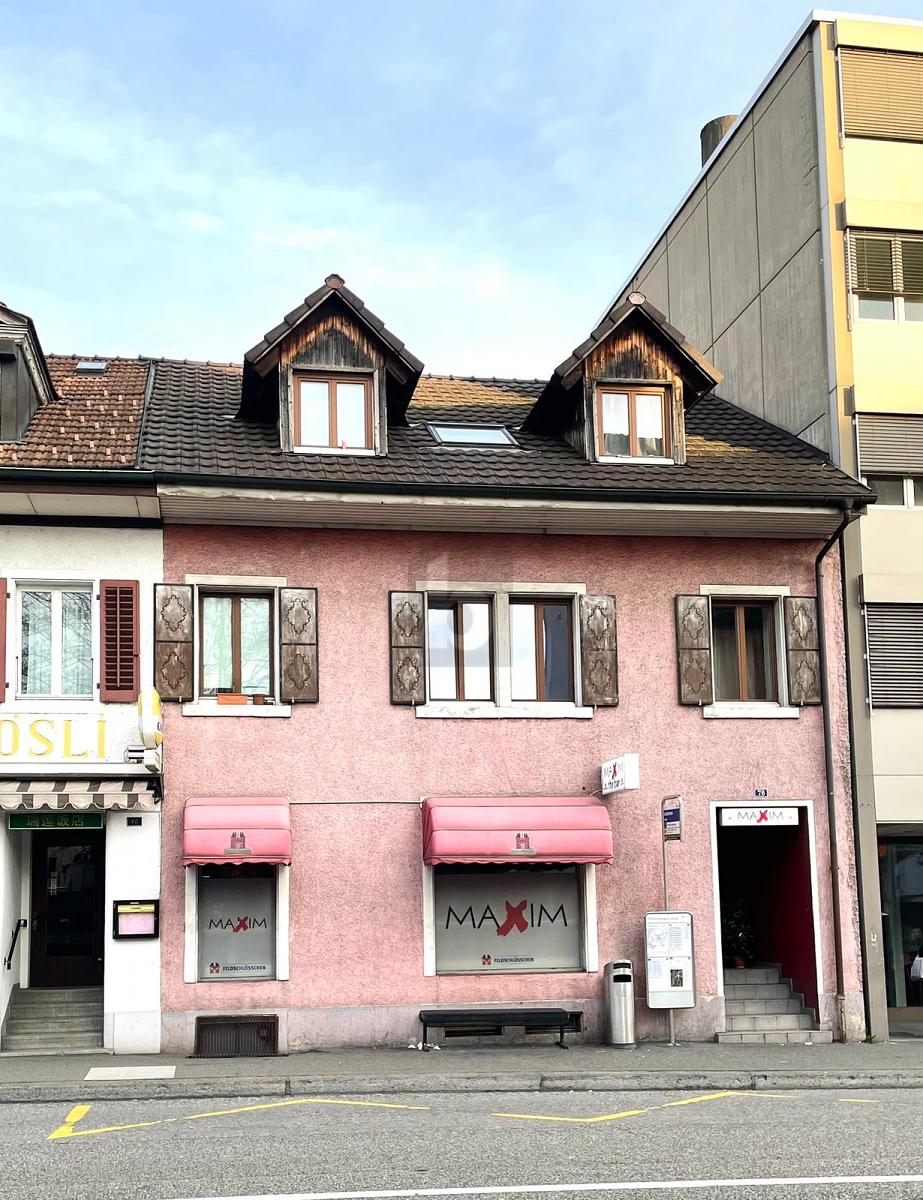 ZENTRALE LAGE MIT AUSBAUPOTENZIAL - 0