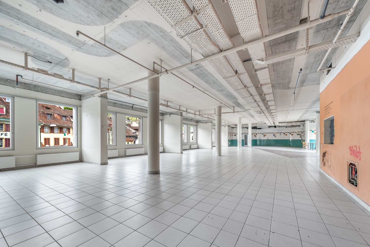 Grosszügige Mietfläche mit zusätzlicher Terrasse 160m2 in Biel zu vermieten - 6