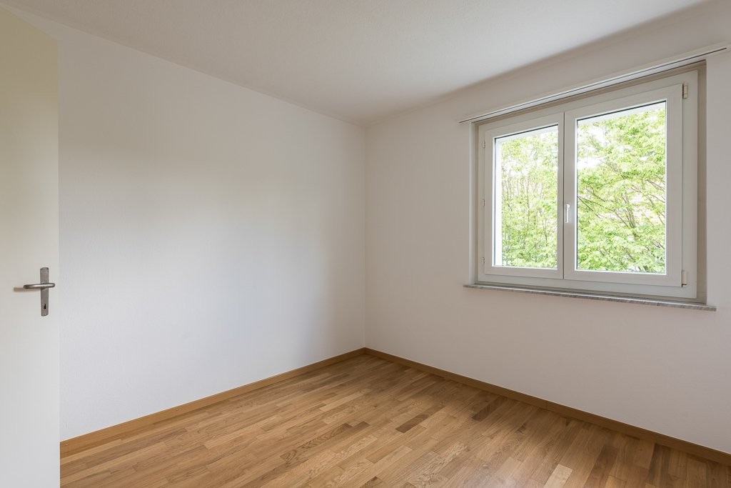 Moderne Wohnung mit Balkon - 4