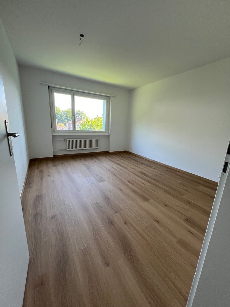 3.5-Zimmer-Wohnung - am Stadtrand und dennoch zentral! - 2