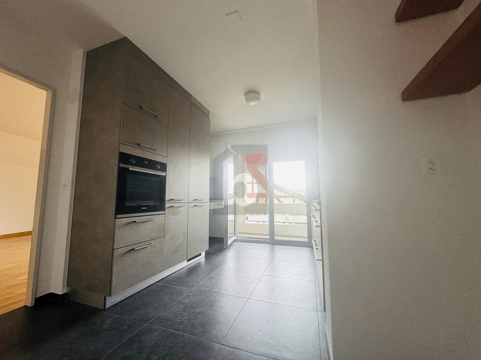 ZENTRAL, NAHE RHEIN MIT BALKON - 4