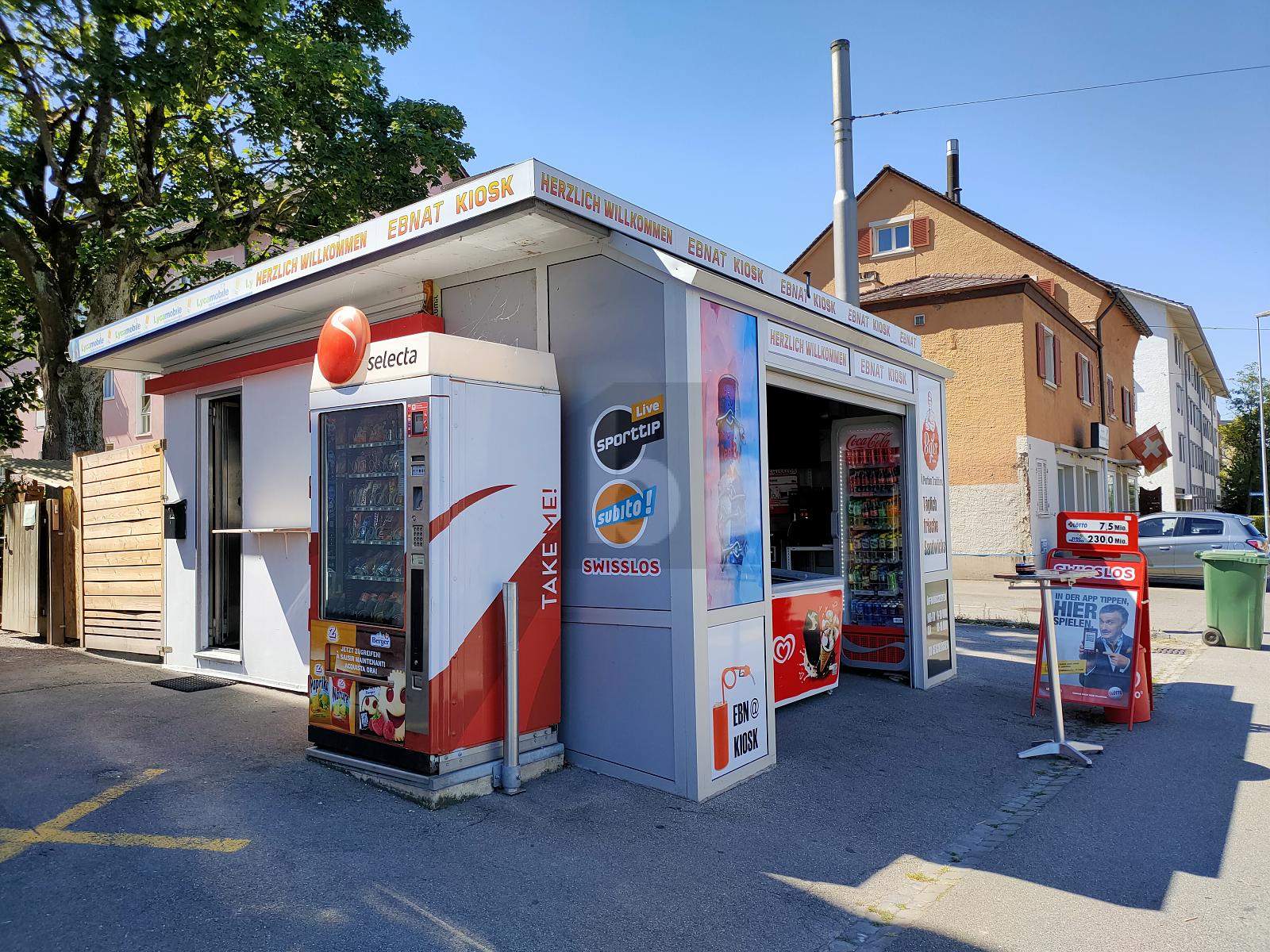 ETABLIERT, MIT GROSSEM KUNDENSTAMM - 0