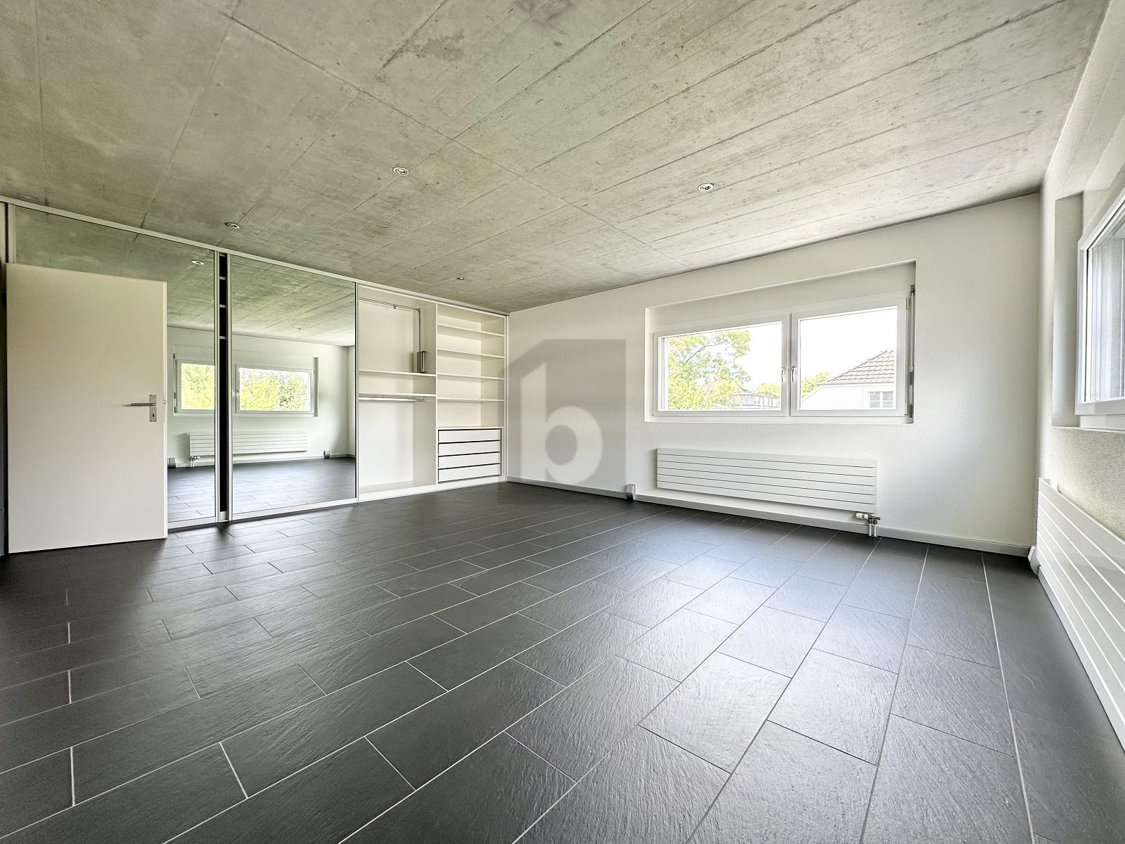 WEITLÄUFIG AUF ZWEI ETAGEN, MIT GROSSER TERRASSE - 4
