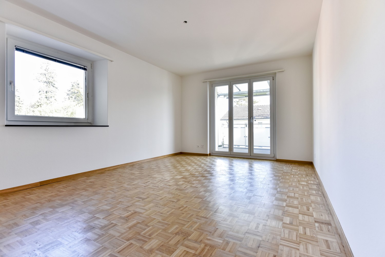 Grosse Wohnung in Stäfa zu vermieten. - 4