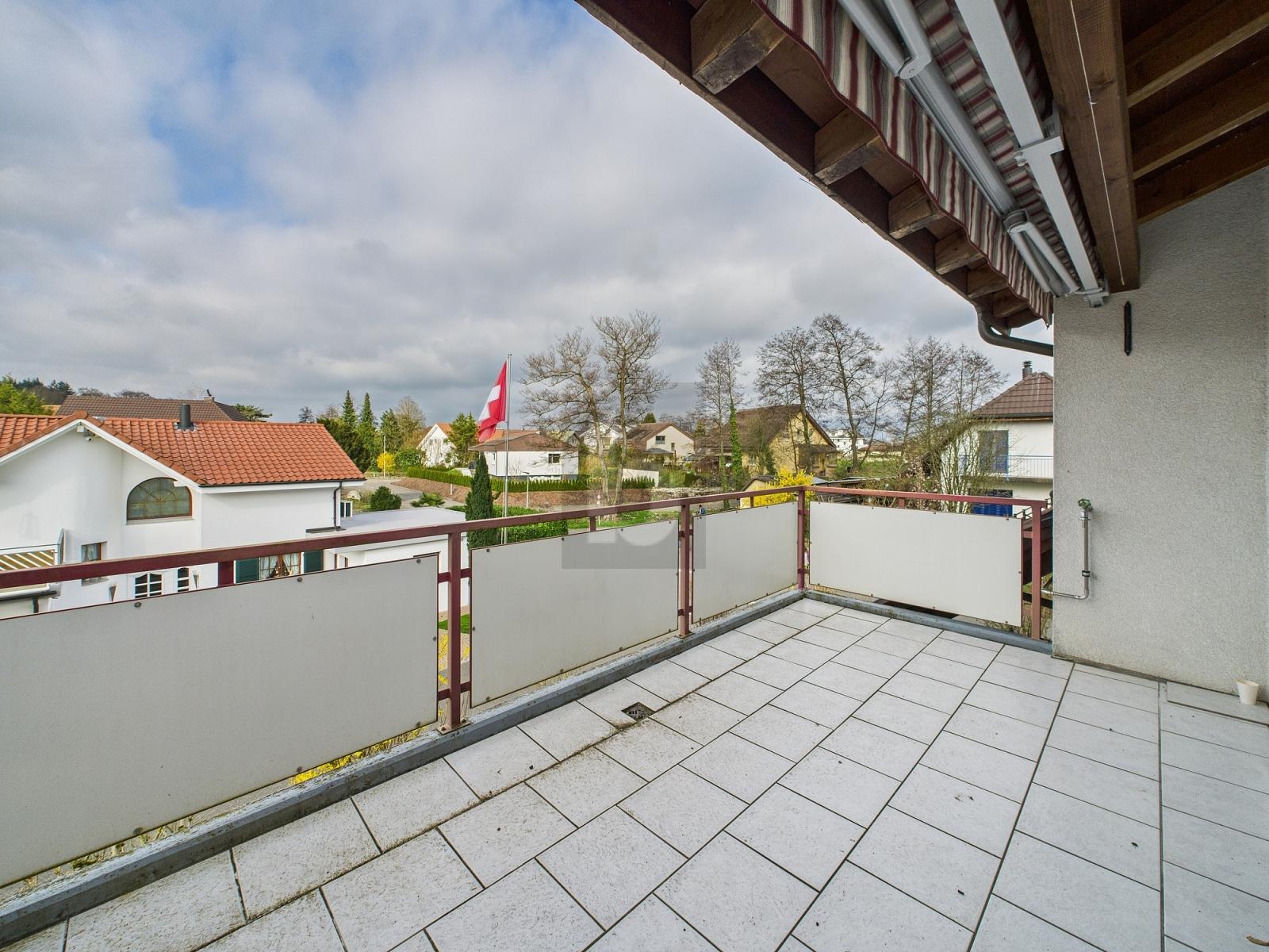 RUHIGE LAGE MIT SONNIGEM BALKON - 0