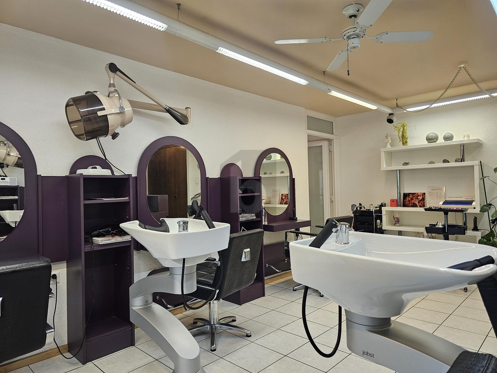 SALON DE COIFFURE SANS FONDS DE COMMERCE ! - 2