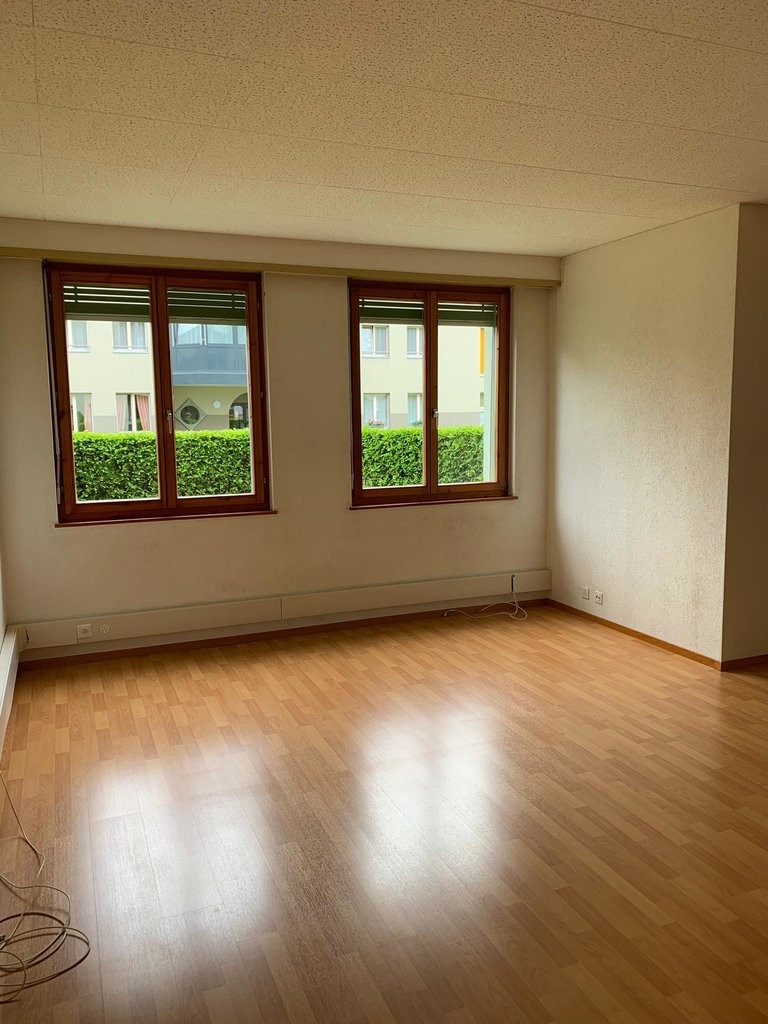 A saisir ! Superbe studio situé dans un quartier calme et verdoyant ! - 2