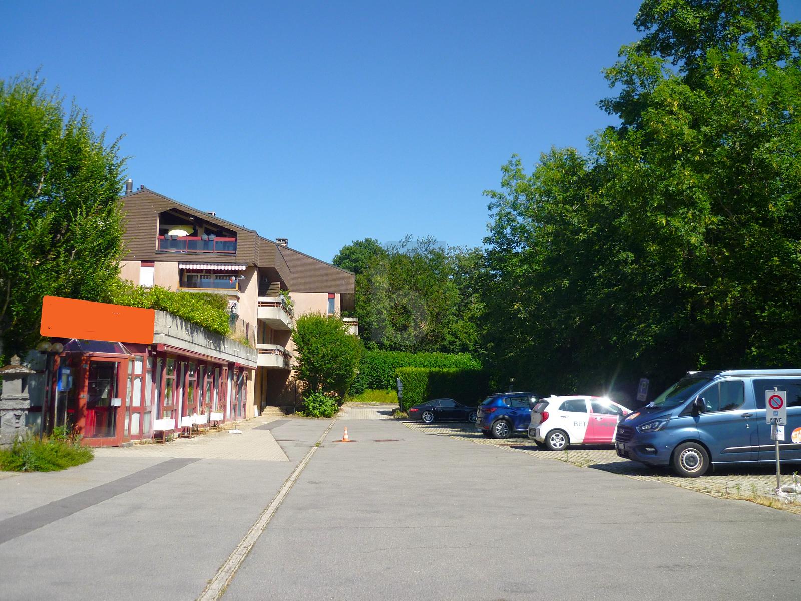 RESTAURANT SANS PAS-DE-PORTE - 4