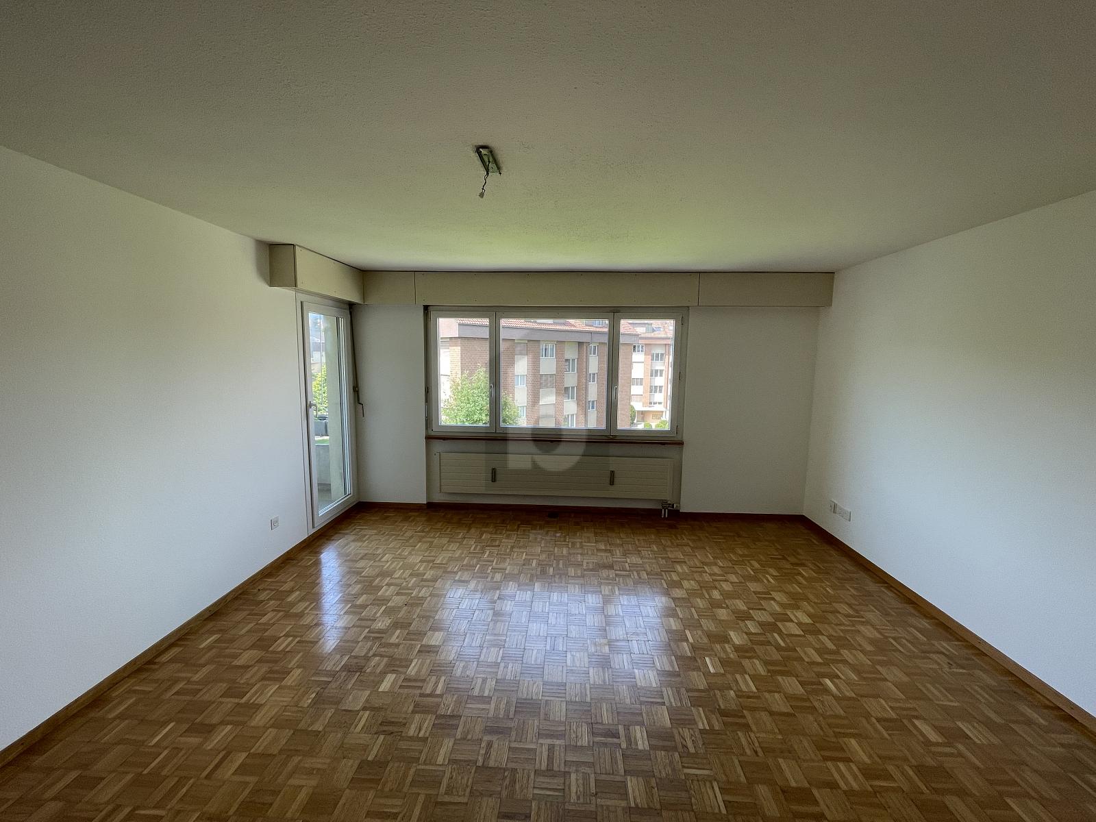 CHARMANT AN RUHIGER LAGE - 1