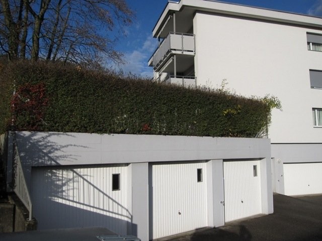 Einzelgarage in Adliswil zu vermieten - 0