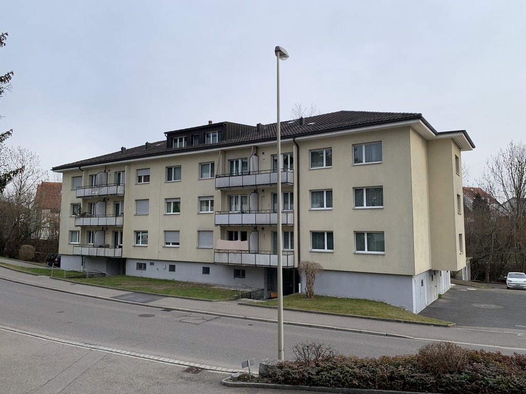 Parkplatz zu vermieten in Stäfa - 0